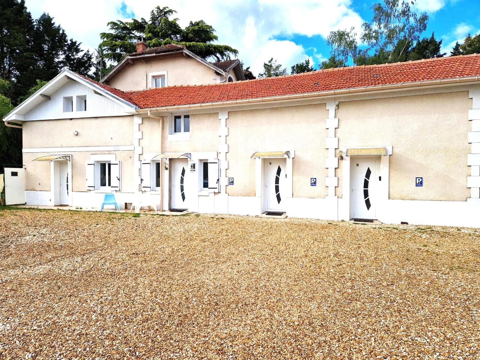 09 - Joli studio neuf avec vue sur jardin arboré et parking privatif gratuit Razac-sur-lʼIsle Exterior foto